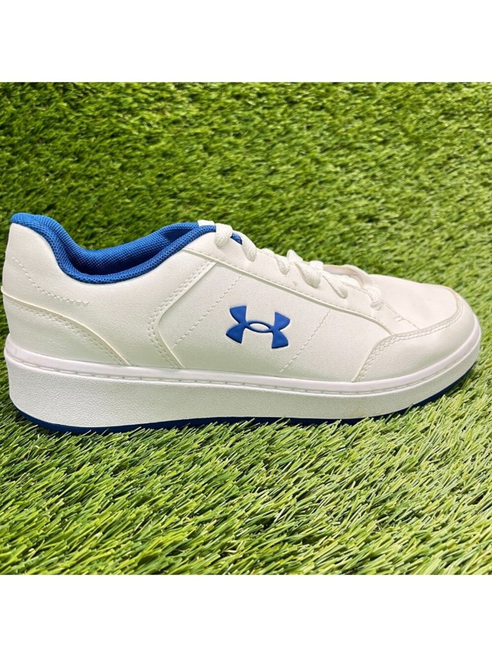 Under Armour Official GS Boys Size 7Y White Tech Blue Athletic Shoes Sneakers